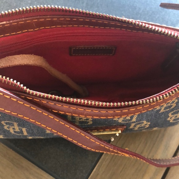 Vintage Denim Dooney & Bourke Mini Shoulder Bag - Picture 4 of 5